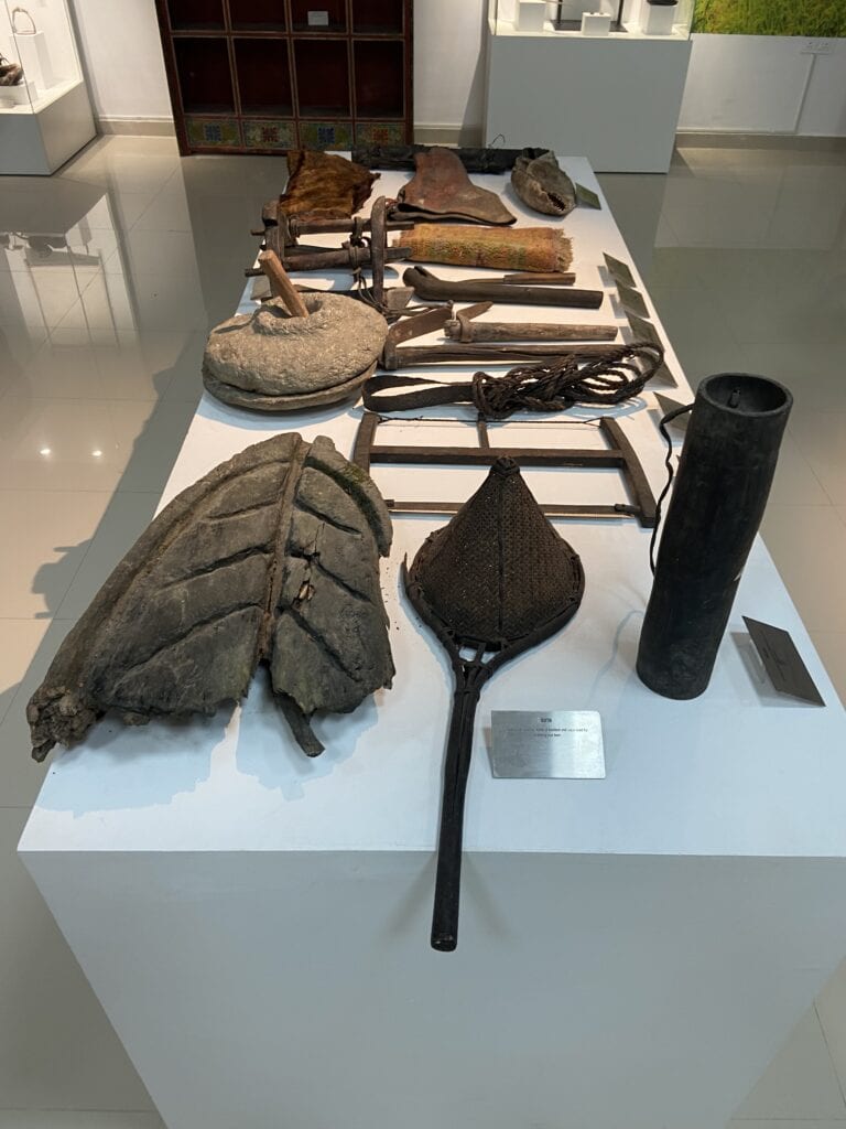 Tools used by Monpa