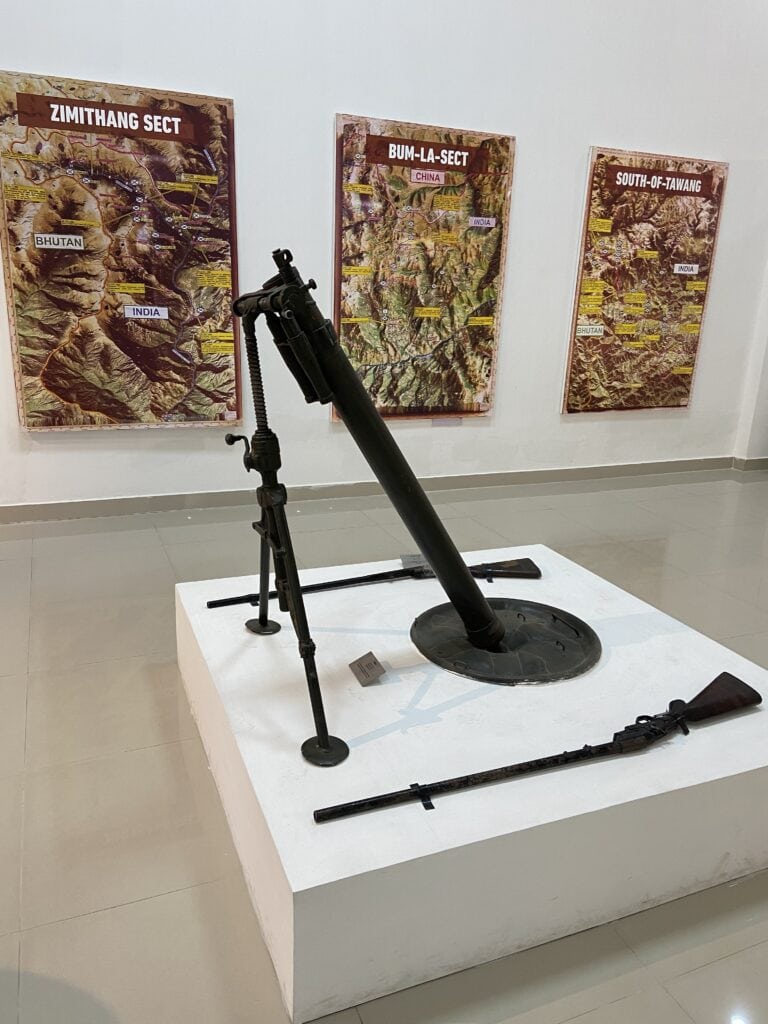 Weapons used in Indo-Sino war